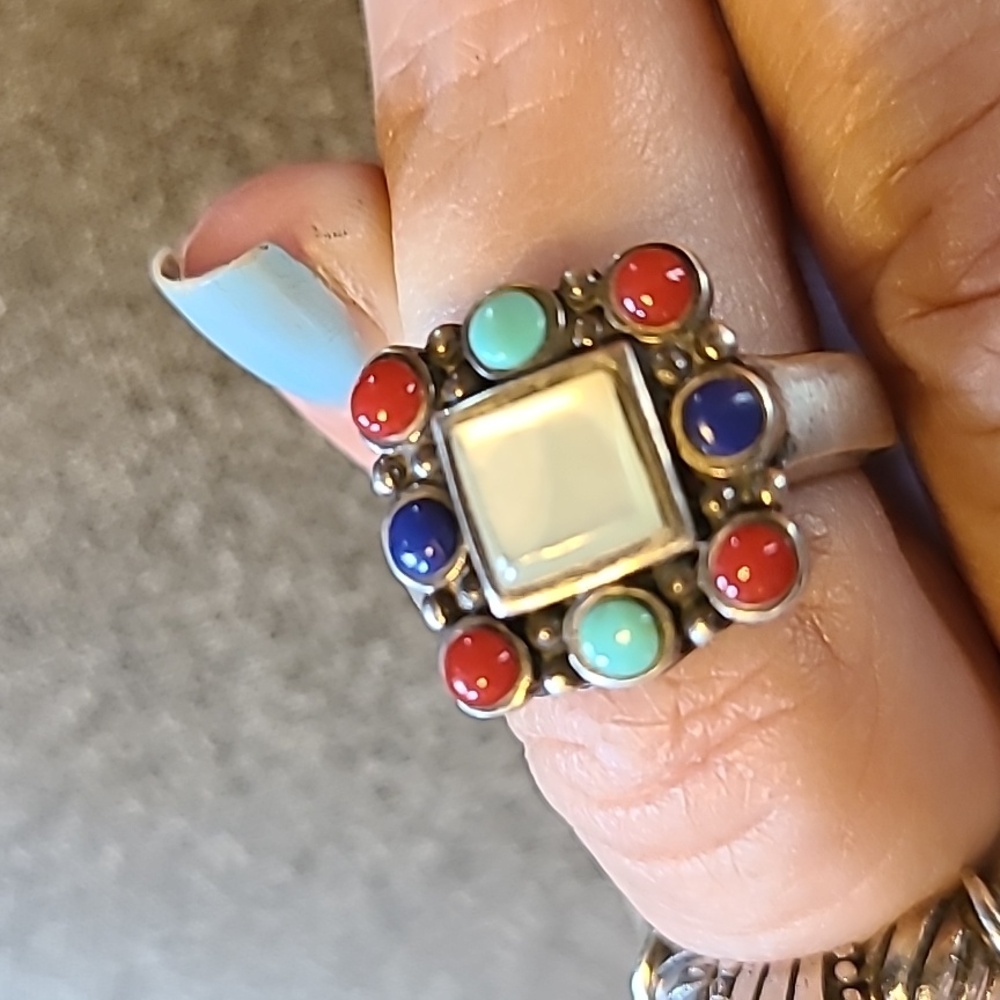 Vintage ring Sz6